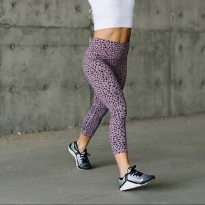 Zyia Active Lilac Jaguar Fit 'n Free leggings